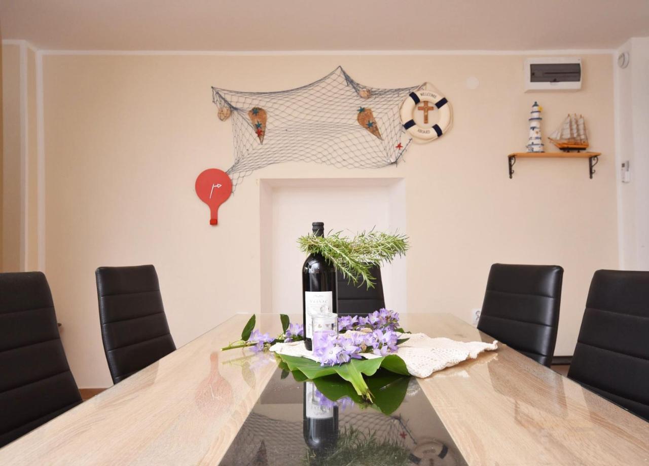Vila Kula 1830 Apartments Χέρτσεγκ Νόβι Εξωτερικό φωτογραφία
