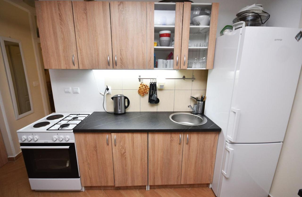 Vila Kula 1830 Apartments Χέρτσεγκ Νόβι Εξωτερικό φωτογραφία
