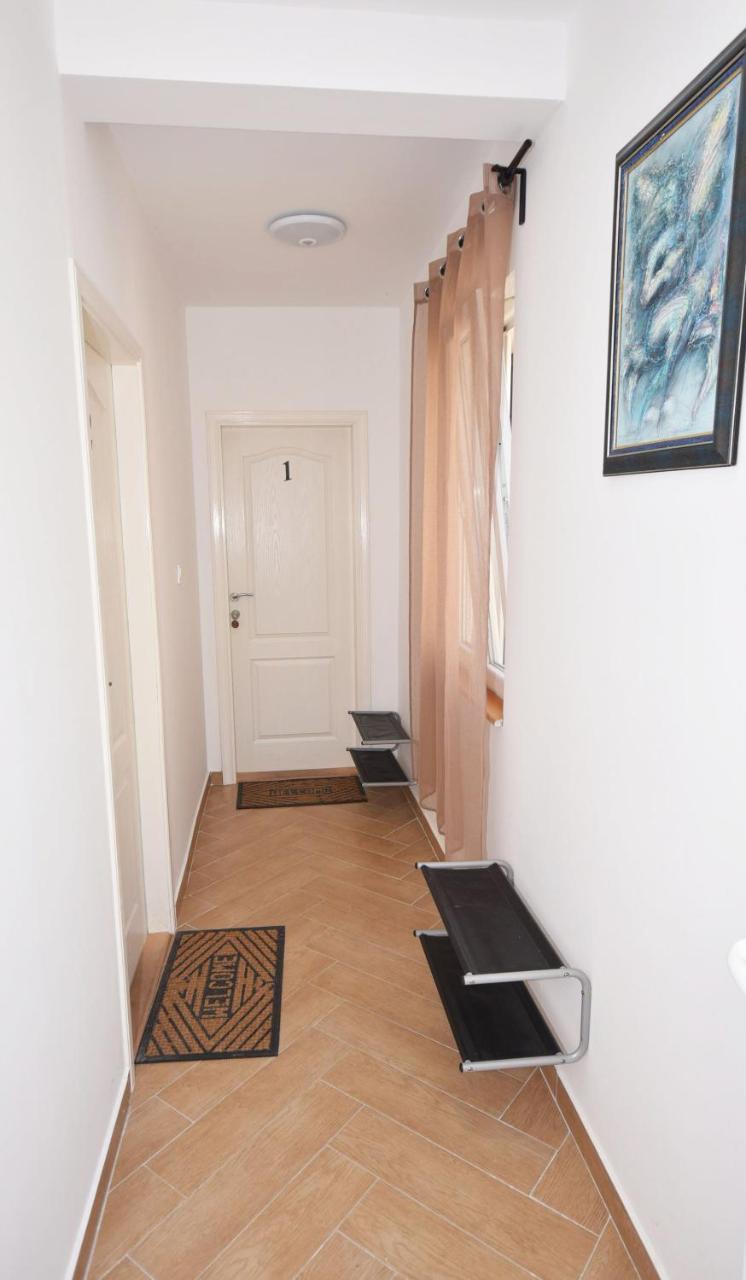 Vila Kula 1830 Apartments Χέρτσεγκ Νόβι Εξωτερικό φωτογραφία
